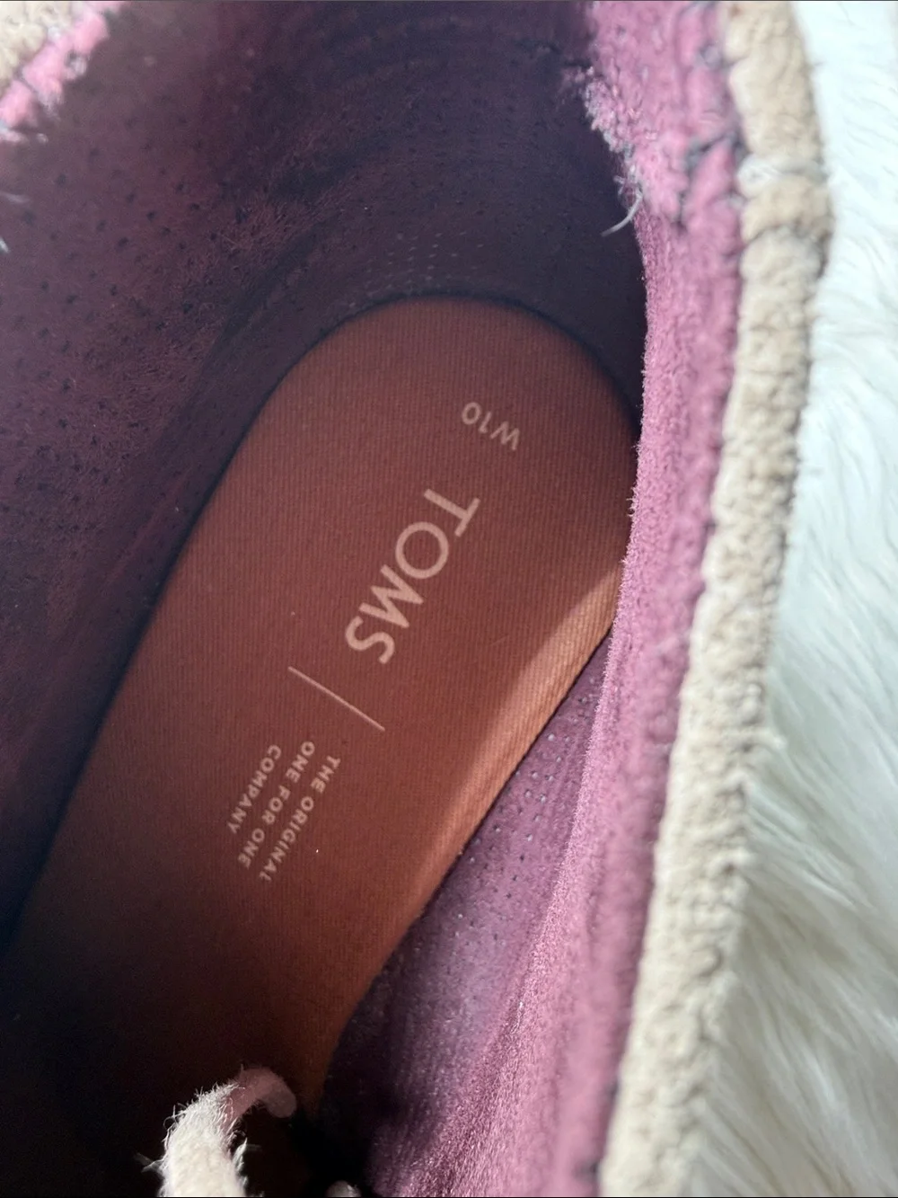 Toms suede upper